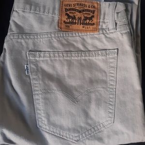 Levi's Straight Leg Jeans